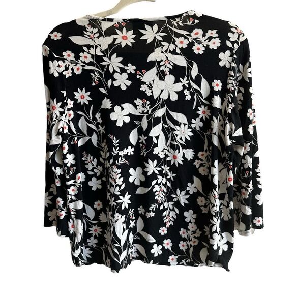 J Jill Wearever Knit Top Blouse Floral Black White Stretch Medium Petite‎ - Picture 5 of 9